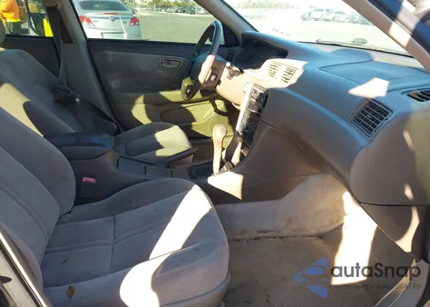 1999 Toyota Camry Le из США, поврежденный, VIN 4T1BG22K2XU464288